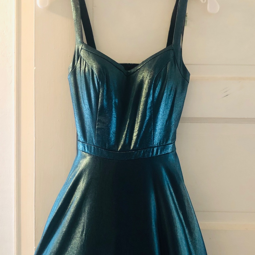 Sherri Hill Prom Dress 2019 - Picture 2 of 3